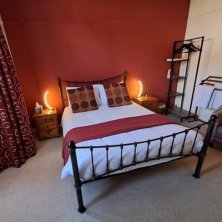 Quiet Comfortable Patcham Studio Free Parking Hallway Shared With Host Leilighet Brighton Eksteriør bilde